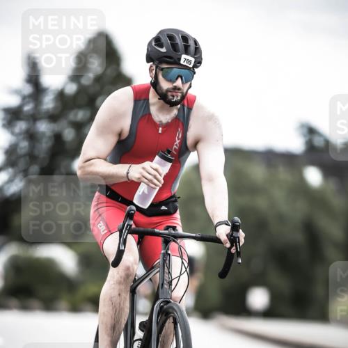 21.06.2026 - 29. Vierlanden-Triathlon H.Heesch http://msf.ph/oto/9909486 21.06.2026 11:54:27 Radfahren 705 meine-sportfotos.de