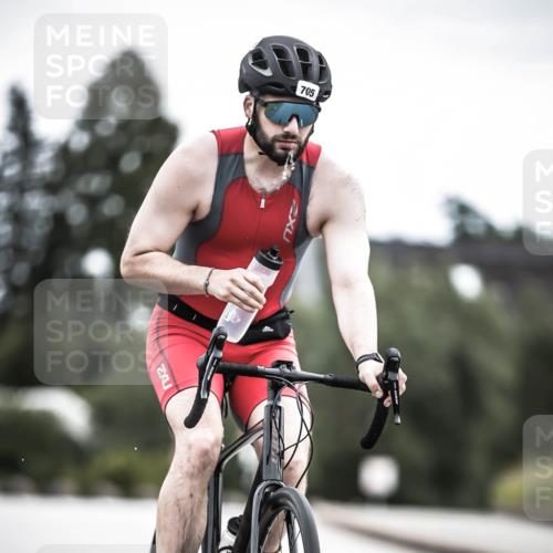 21.06.2026 - 29. Vierlanden-Triathlon H.Heesch http://msf.ph/oto/9909488 21.06.2026 11:54:27 Radfahren 705 meine-sportfotos.de