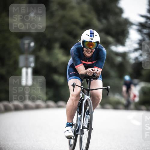 21.06.2026 - 29. Vierlanden-Triathlon H.Heesch http://msf.ph/oto/9909511 21.06.2026 11:54:35 Radfahren 247, 667, 672 meine-sportfotos.de
