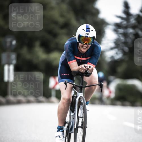 21.06.2026 - 29. Vierlanden-Triathlon H.Heesch http://msf.ph/oto/9909516 21.06.2026 11:54:36 Radfahren 247, 667, 672 meine-sportfotos.de