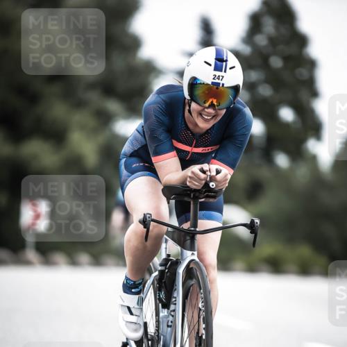 21.06.2026 - 29. Vierlanden-Triathlon H.Heesch http://msf.ph/oto/9909528 21.06.2026 11:54:36 Radfahren 247, 667, 672 meine-sportfotos.de