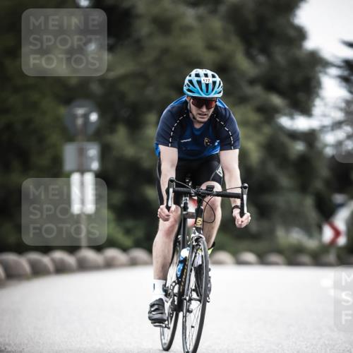 21.06.2026 - 29. Vierlanden-Triathlon H.Heesch http://msf.ph/oto/9909541 21.06.2026 11:54:40 Radfahren 247, 667, 672, 766, 773 meine-sportfotos.de