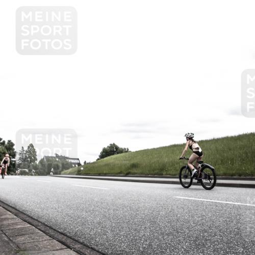 21.06.2026 - 29. Vierlanden-Triathlon H.Heesch http://msf.ph/oto/9909542 21.06.2026 14:58:26 Radfahren  meine-sportfotos.de