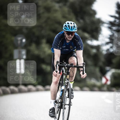 21.06.2026 - 29. Vierlanden-Triathlon H.Heesch http://msf.ph/oto/9909545 21.06.2026 11:54:40 Radfahren 247, 667, 672, 766, 773 meine-sportfotos.de