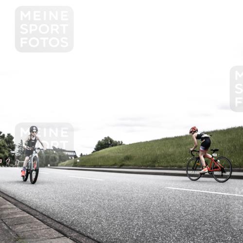21.06.2026 - 29. Vierlanden-Triathlon H.Heesch http://msf.ph/oto/9909546 21.06.2026 14:58:37 Radfahren 1317 meine-sportfotos.de