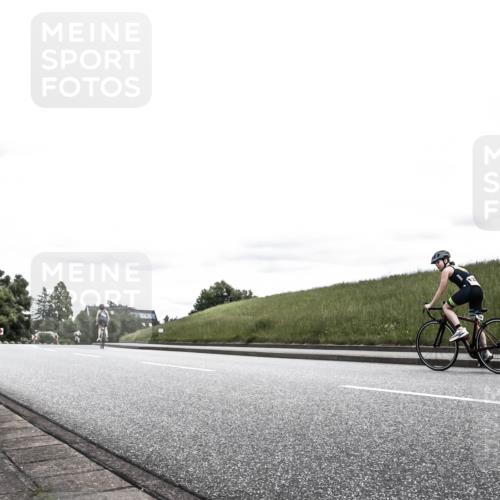 21.06.2026 - 29. Vierlanden-Triathlon H.Heesch http://msf.ph/oto/9909565 21.06.2026 14:58:54 Radfahren  meine-sportfotos.de