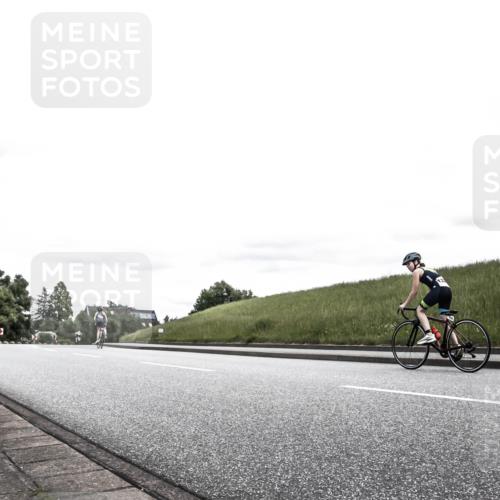21.06.2026 - 29. Vierlanden-Triathlon H.Heesch http://msf.ph/oto/9909567 21.06.2026 14:58:54 Radfahren  meine-sportfotos.de