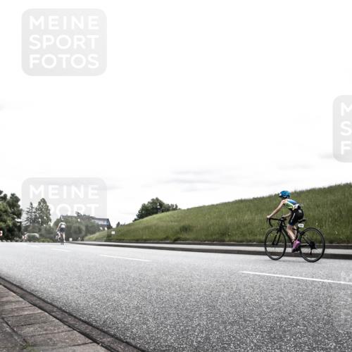 21.06.2026 - 29. Vierlanden-Triathlon H.Heesch http://msf.ph/oto/9909571 21.06.2026 14:58:58 Radfahren  meine-sportfotos.de