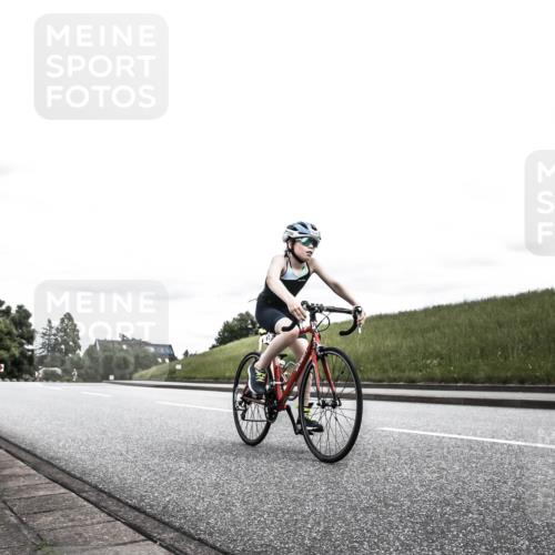 21.06.2026 - 29. Vierlanden-Triathlon H.Heesch http://msf.ph/oto/9909587 21.06.2026 14:59:15 Radfahren 1311, 1332 meine-sportfotos.de