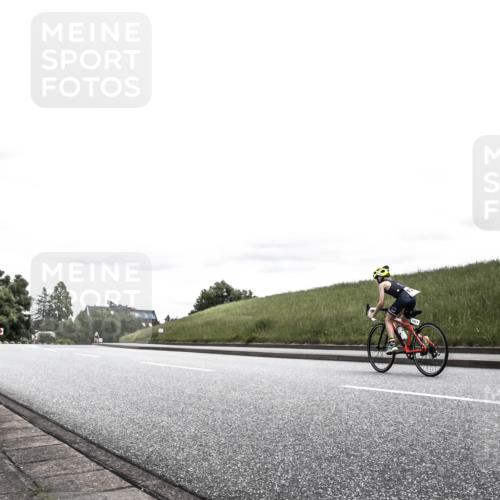 21.06.2026 - 29. Vierlanden-Triathlon H.Heesch http://msf.ph/oto/9909589 21.06.2026 14:59:23 Radfahren 1306 meine-sportfotos.de