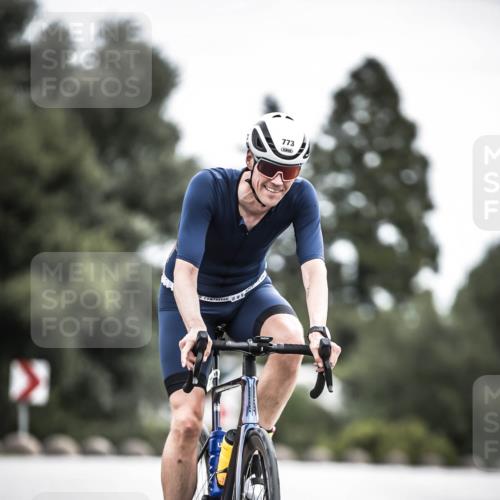 21.06.2026 - 29. Vierlanden-Triathlon H.Heesch http://msf.ph/oto/9909590 21.06.2026 11:54:47 Radfahren 766, 773, 901 meine-sportfotos.de