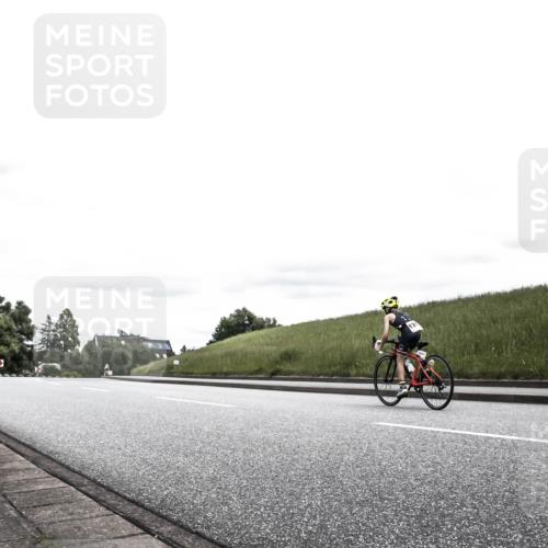 21.06.2026 - 29. Vierlanden-Triathlon H.Heesch http://msf.ph/oto/9909591 21.06.2026 14:59:23 Radfahren 1306 meine-sportfotos.de
