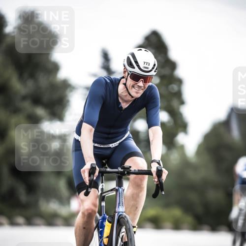 21.06.2026 - 29. Vierlanden-Triathlon H.Heesch http://msf.ph/oto/9909594 21.06.2026 11:54:47 Radfahren 766, 773, 901 meine-sportfotos.de
