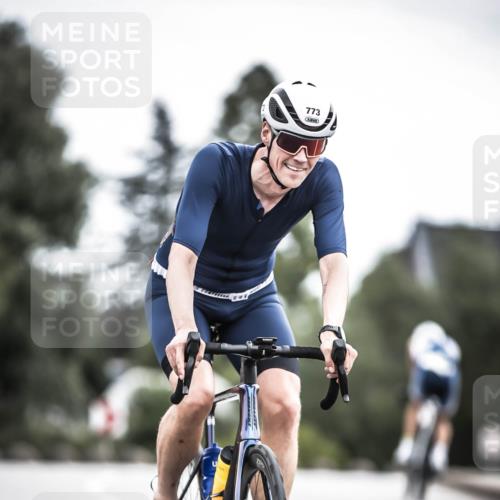 21.06.2026 - 29. Vierlanden-Triathlon H.Heesch http://msf.ph/oto/9909598 21.06.2026 11:54:47 Radfahren 766, 773, 901 meine-sportfotos.de