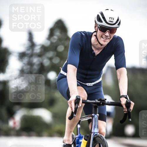 21.06.2026 - 29. Vierlanden-Triathlon H.Heesch http://msf.ph/oto/9909604 21.06.2026 11:54:47 Radfahren 766, 773, 901 meine-sportfotos.de