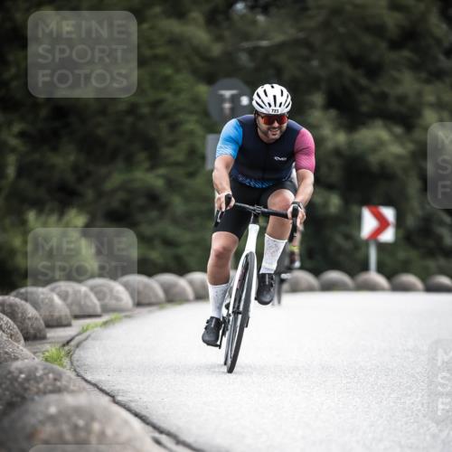21.06.2026 - 29. Vierlanden-Triathlon H.Heesch http://msf.ph/oto/9909612 21.06.2026 11:55:17 Radfahren 225, 723, 767, 781, 803 meine-sportfotos.de