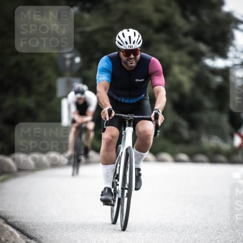 21.06.2026 - 29. Vierlanden-Triathlon H.Heesch http://msf.ph/oto/9909630 21.06.2026 11:55:17 Radfahren 225, 723, 767, 781, 803 meine-sportfotos.de