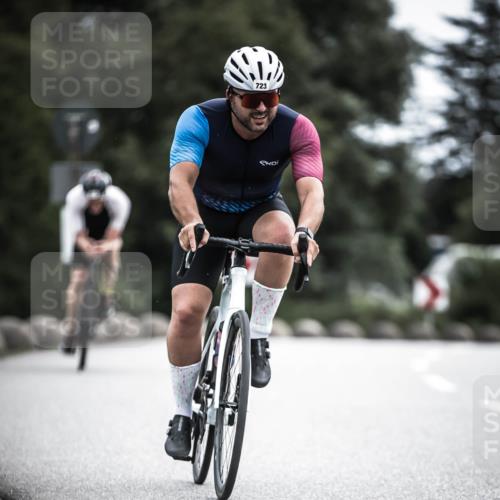 21.06.2026 - 29. Vierlanden-Triathlon H.Heesch http://msf.ph/oto/9909633 21.06.2026 11:55:17 Radfahren 225, 723, 767, 781, 803 meine-sportfotos.de