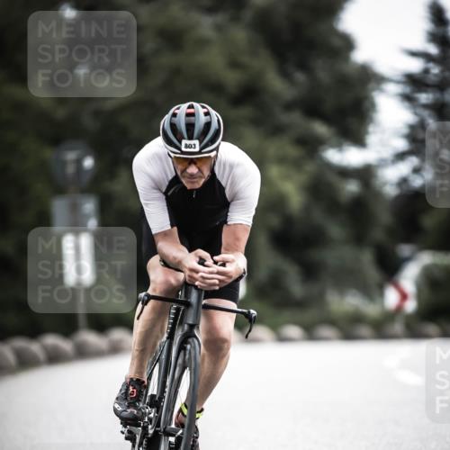 21.06.2026 - 29. Vierlanden-Triathlon H.Heesch http://msf.ph/oto/9909641 21.06.2026 11:55:19 Radfahren 225, 680, 723, 767, 781, 803 meine-sportfotos.de