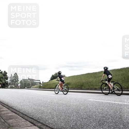 21.06.2026 - 29. Vierlanden-Triathlon H.Heesch http://msf.ph/oto/9909648 21.06.2026 15:00:06 Radfahren 1316 meine-sportfotos.de