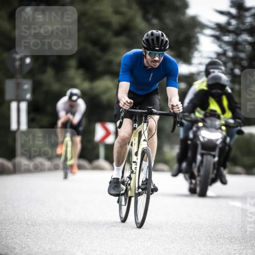 21.06.2026 - 29. Vierlanden-Triathlon H.Heesch http://msf.ph/oto/9909675 21.06.2026 11:55:26 Radfahren 221, 225, 680, 781, 811, 835, 863, 893 meine-sportfotos.de