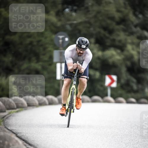 21.06.2026 - 29. Vierlanden-Triathlon H.Heesch http://msf.ph/oto/9909680 21.06.2026 11:55:28 Radfahren 221, 225, 680, 781, 811, 835, 863, 893 meine-sportfotos.de