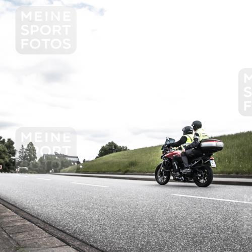21.06.2026 - 29. Vierlanden-Triathlon H.Heesch http://msf.ph/oto/9909695 21.06.2026 15:03:36 Radfahren  meine-sportfotos.de