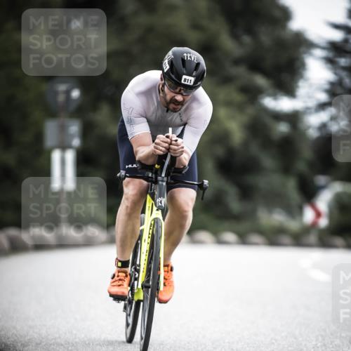 21.06.2026 - 29. Vierlanden-Triathlon H.Heesch http://msf.ph/oto/9909701 21.06.2026 11:55:28 Radfahren 221, 225, 680, 781, 811, 835, 863, 893 meine-sportfotos.de