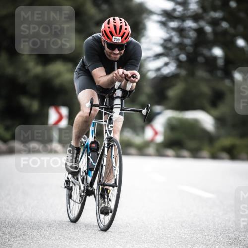 21.06.2026 - 29. Vierlanden-Triathlon H.Heesch http://msf.ph/oto/9909725 21.06.2026 11:55:55 Radfahren 730, 752 meine-sportfotos.de