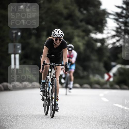 21.06.2026 - 29. Vierlanden-Triathlon H.Heesch http://msf.ph/oto/9909740 21.06.2026 09:29:40 Radfahren 186, 249 meine-sportfotos.de