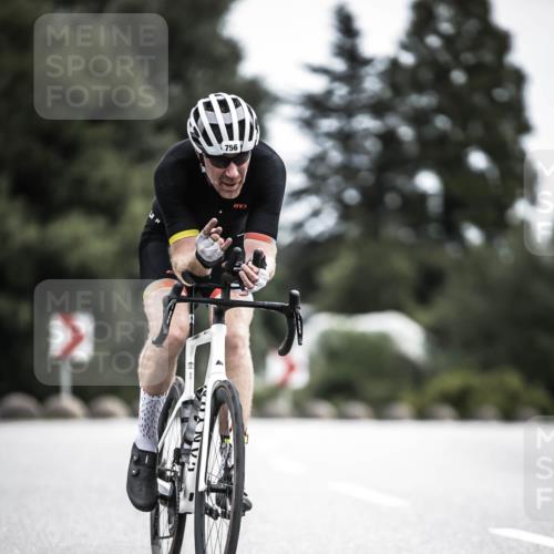 21.06.2026 - 29. Vierlanden-Triathlon H.Heesch http://msf.ph/oto/9909771 21.06.2026 11:56:08 Radfahren 273, 663, 748, 756, 882 meine-sportfotos.de