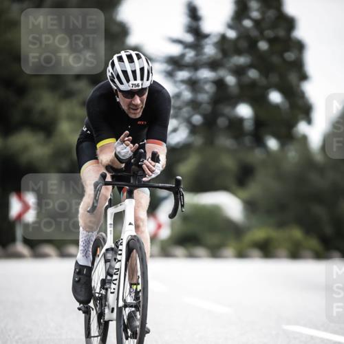 21.06.2026 - 29. Vierlanden-Triathlon H.Heesch http://msf.ph/oto/9909773 21.06.2026 11:56:08 Radfahren 273, 663, 748, 756, 882 meine-sportfotos.de