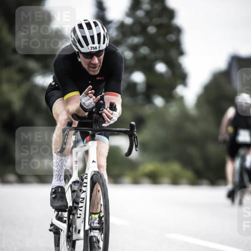 21.06.2026 - 29. Vierlanden-Triathlon H.Heesch http://msf.ph/oto/9909779 21.06.2026 11:56:08 Radfahren 273, 663, 748, 756, 882 meine-sportfotos.de