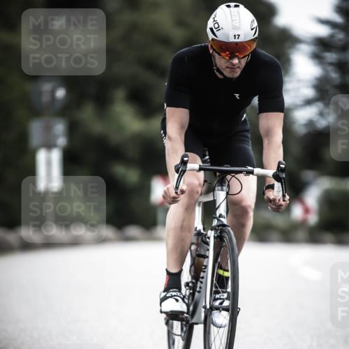 21.06.2026 - 29. Vierlanden-Triathlon H.Heesch http://msf.ph/oto/9909816 21.06.2026 11:56:22 Radfahren 17, 644, 704, 887 meine-sportfotos.de