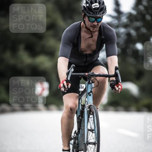 21.06.2026 - 29. Vierlanden-Triathlon H.Heesch http://msf.ph/oto/9909872 21.06.2026 11:56:27 Radfahren 644, 704, 785, 887 meine-sportfotos.de