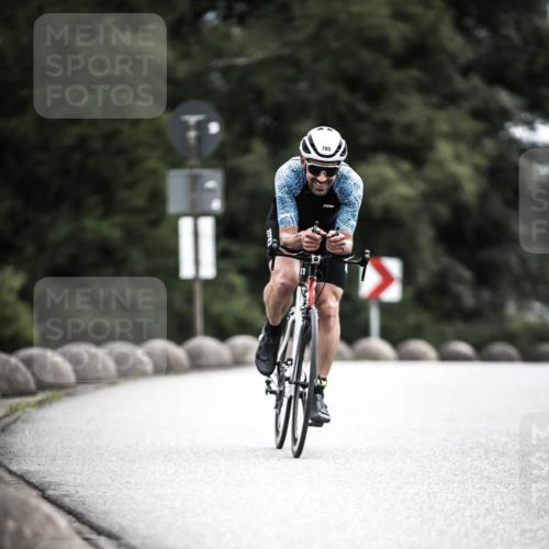 21.06.2026 - 29. Vierlanden-Triathlon H.Heesch http://msf.ph/oto/9909877 21.06.2026 11:56:31 Radfahren 644, 776, 785, 897 meine-sportfotos.de