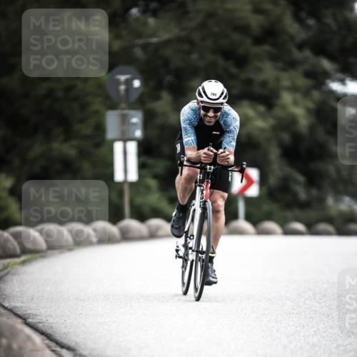 21.06.2026 - 29. Vierlanden-Triathlon H.Heesch http://msf.ph/oto/9909879 21.06.2026 11:56:31 Radfahren 644, 776, 785, 897 meine-sportfotos.de