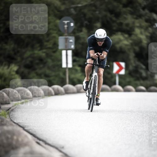 21.06.2026 - 29. Vierlanden-Triathlon H.Heesch http://msf.ph/oto/9909916 21.06.2026 11:56:43 Radfahren 243, 638, 677, 754, 817, 827, 879 meine-sportfotos.de