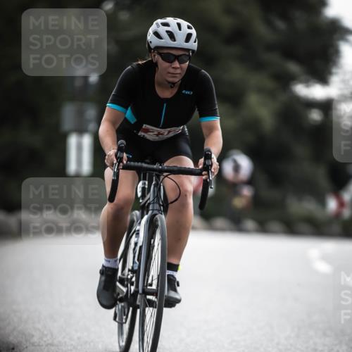 21.06.2026 - 29. Vierlanden-Triathlon H.Heesch http://msf.ph/oto/9909929 21.06.2026 09:30:07 Radfahren 59, 119, 163, 174, 232, 276 meine-sportfotos.de
