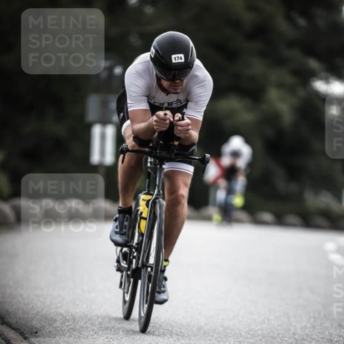 21.06.2026 - 29. Vierlanden-Triathlon H.Heesch http://msf.ph/oto/9909960 21.06.2026 09:30:11 Radfahren 118, 119, 174, 232 meine-sportfotos.de