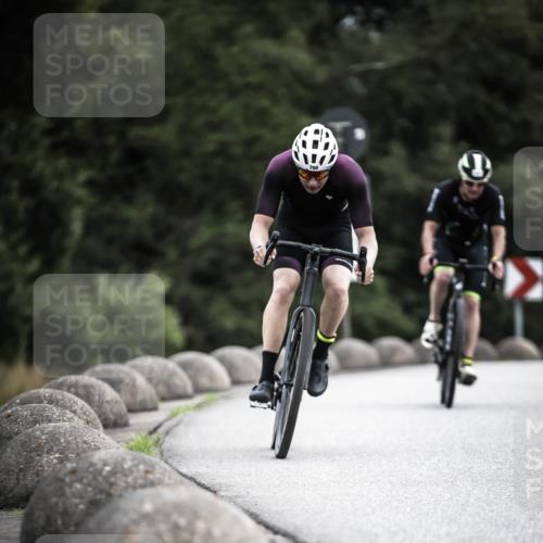 21.06.2026 - 29. Vierlanden-Triathlon H.Heesch http://msf.ph/oto/9909966 21.06.2026 11:56:58 Radfahren 686, 750, 777, 794 meine-sportfotos.de