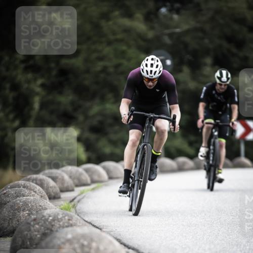 21.06.2026 - 29. Vierlanden-Triathlon H.Heesch http://msf.ph/oto/9909968 21.06.2026 11:56:58 Radfahren 686, 750, 777, 794 meine-sportfotos.de