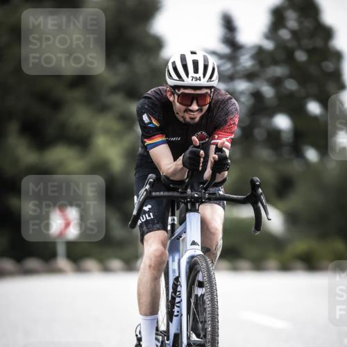 21.06.2026 - 29. Vierlanden-Triathlon H.Heesch http://msf.ph/oto/9910003 21.06.2026 11:57:05 Radfahren 769, 794, 898 meine-sportfotos.de
