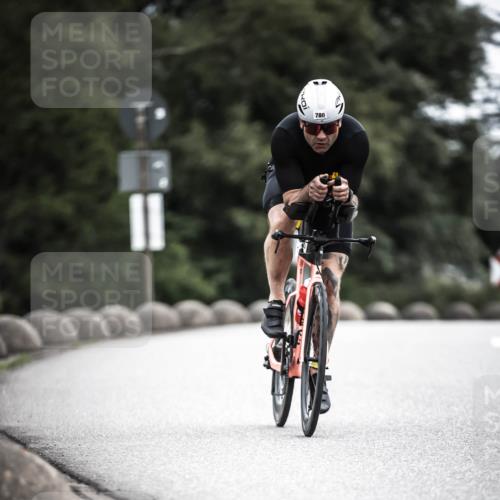 21.06.2026 - 29. Vierlanden-Triathlon H.Heesch http://msf.ph/oto/9910063 21.06.2026 11:57:20 Radfahren 780, 786 meine-sportfotos.de