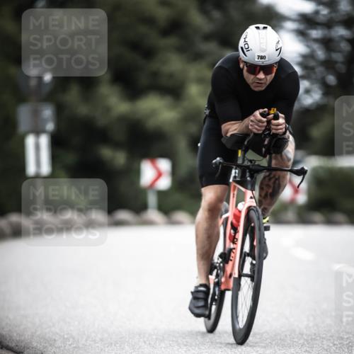 21.06.2026 - 29. Vierlanden-Triathlon H.Heesch http://msf.ph/oto/9910080 21.06.2026 11:57:20 Radfahren 780, 786 meine-sportfotos.de