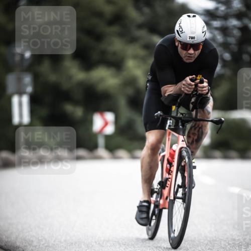 21.06.2026 - 29. Vierlanden-Triathlon H.Heesch http://msf.ph/oto/9910082 21.06.2026 11:57:20 Radfahren 780, 786 meine-sportfotos.de