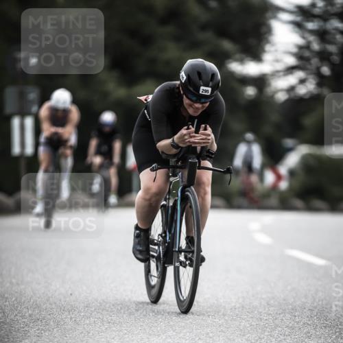 21.06.2026 - 29. Vierlanden-Triathlon H.Heesch http://msf.ph/oto/9910092 21.06.2026 09:30:32 Radfahren 35, 159, 225, 248, 295 meine-sportfotos.de