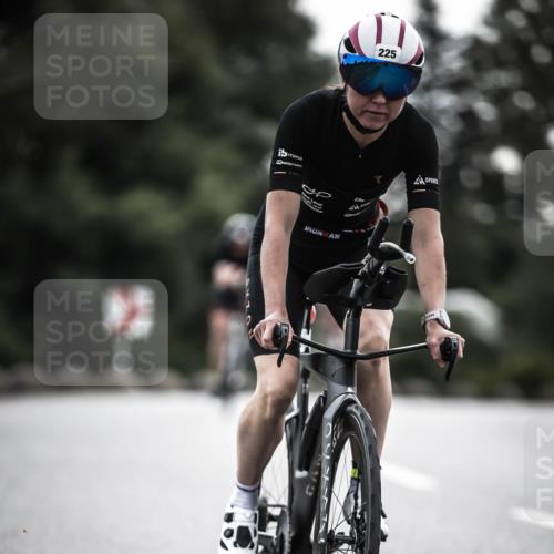 21.06.2026 - 29. Vierlanden-Triathlon H.Heesch http://msf.ph/oto/9910140 21.06.2026 09:30:36 Radfahren 35, 147, 159, 225, 248, 295 meine-sportfotos.de