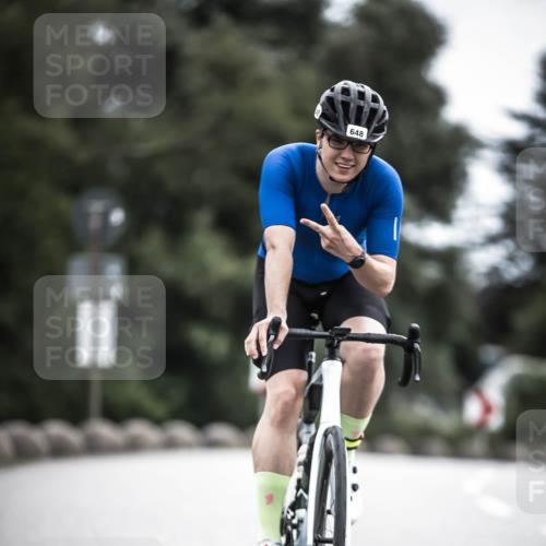 21.06.2026 - 29. Vierlanden-Triathlon H.Heesch http://msf.ph/oto/9910155 21.06.2026 11:57:36 Radfahren 635, 648 meine-sportfotos.de
