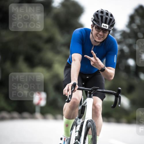 21.06.2026 - 29. Vierlanden-Triathlon H.Heesch http://msf.ph/oto/9910167 21.06.2026 11:57:36 Radfahren 635, 648 meine-sportfotos.de